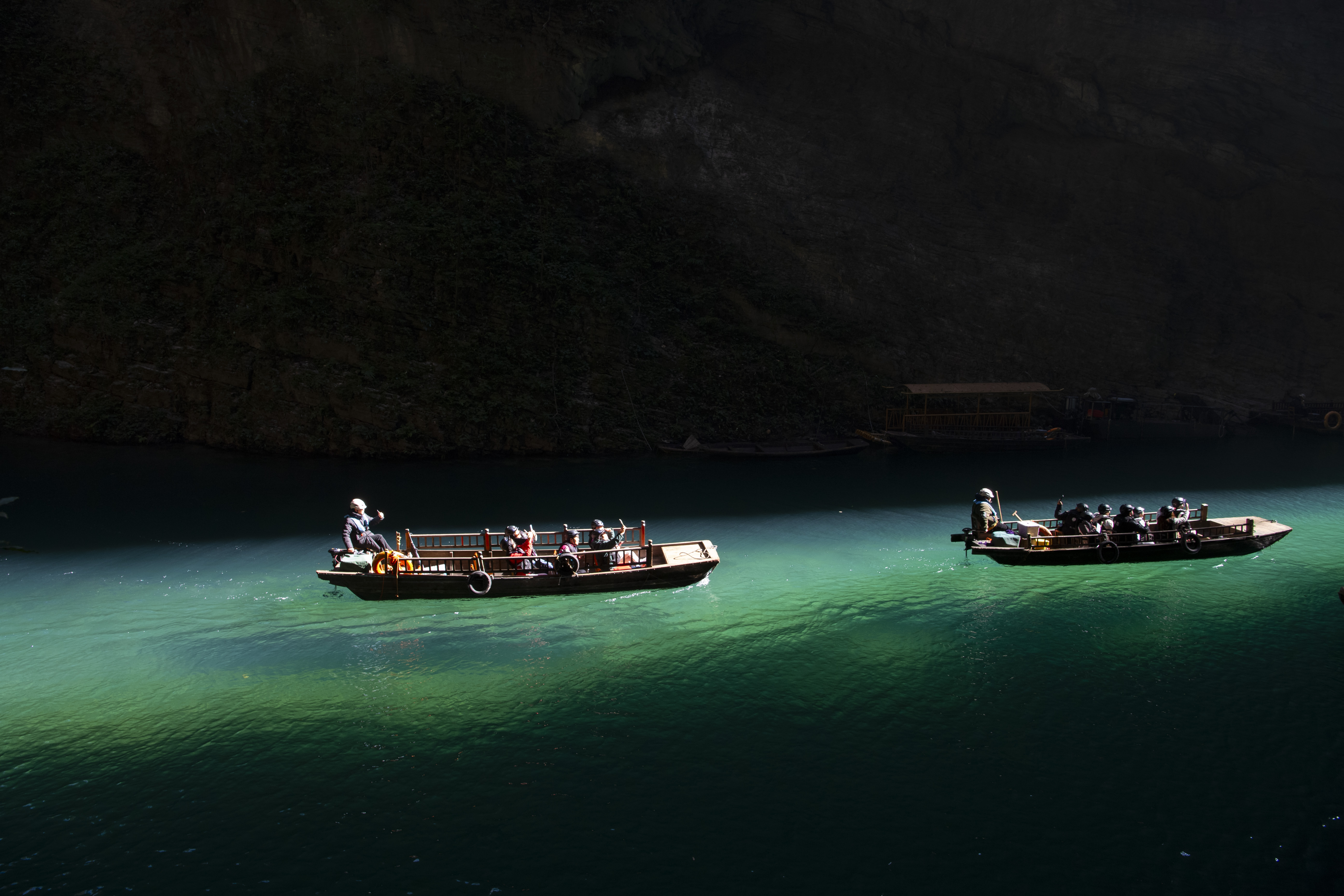 觀光船.jpg 觀光船.jpg