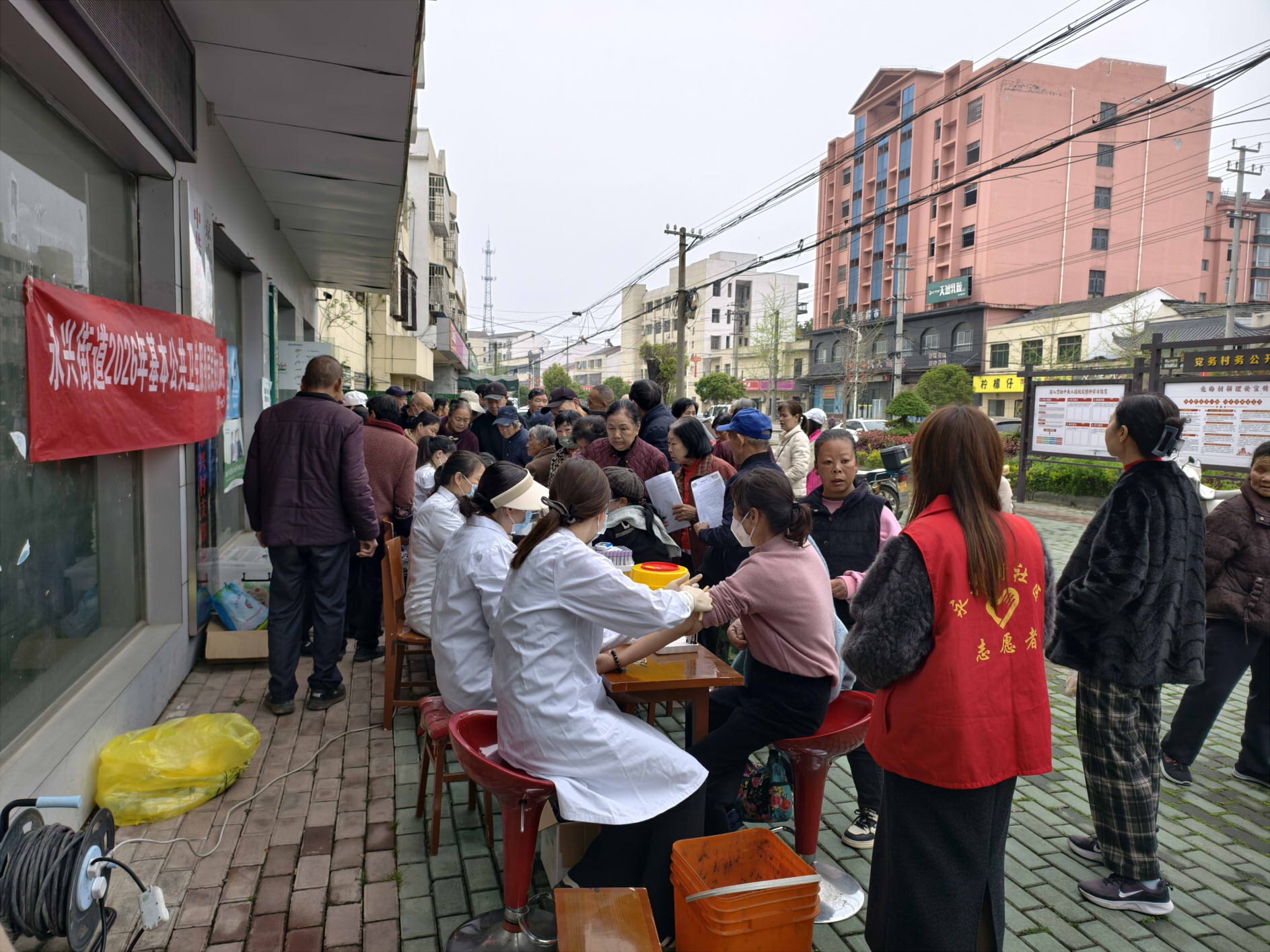 京山市永興街道：免費(fèi)體檢促健康 醫(yī)療保障暖民心A1a12e3daa4cb5400dbaa59887178fc2e3